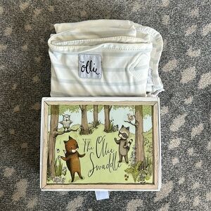 Grey and White Ollie Swaddle